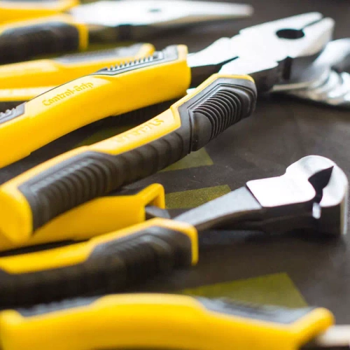 Szczypce uniwersalne 180 mm Stanley STHT0-74454