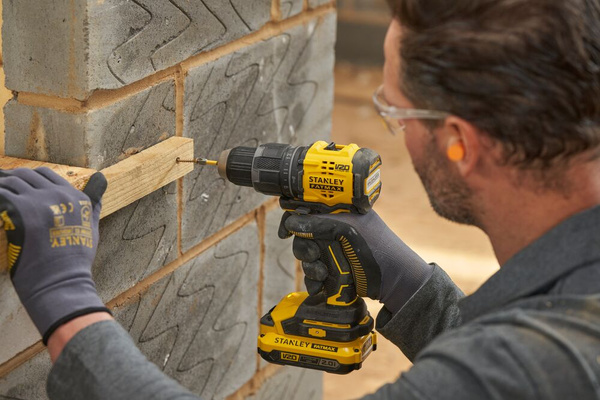 Wiertarko-wkrętarka Stanley Fatmax SFMCD716B-XJ