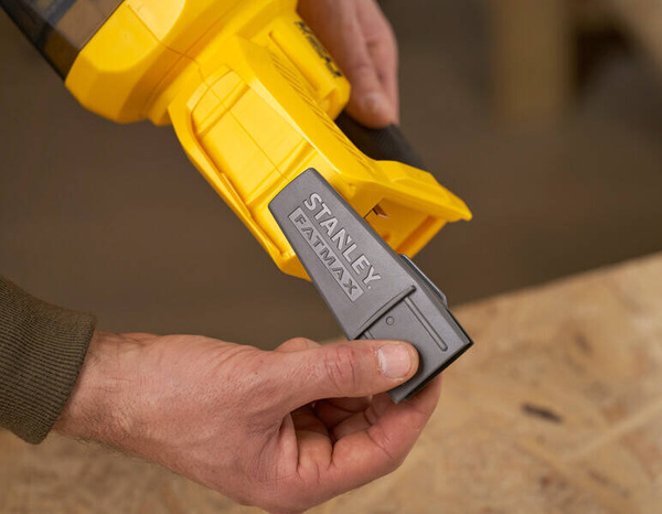 Odkurzacz Stanley Fatmax SFMCVH001B