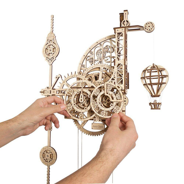 Zegar ścienny z wahadłem Aero Clock UGEARS 70154