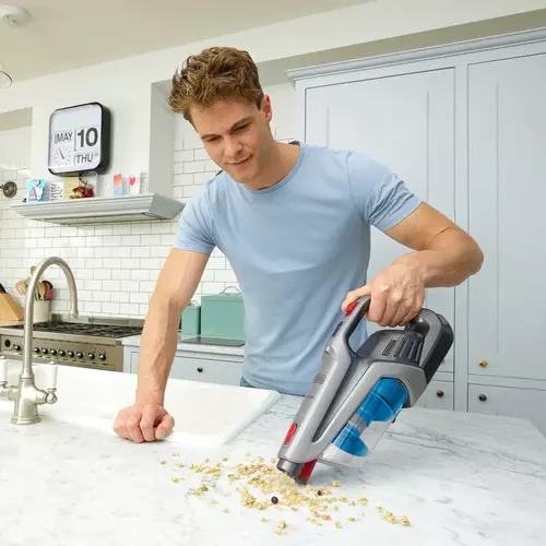 Akumulatorowy odkurzacz BHFE620J-QW Black&Decker