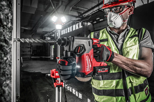 Młotowiertarka SDS-Plus Milwaukee M18 FH-0X