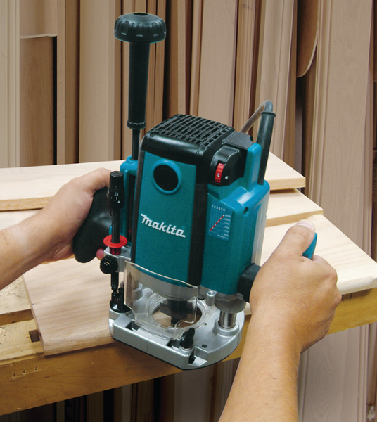 Frezarka Makita RP2301FCX