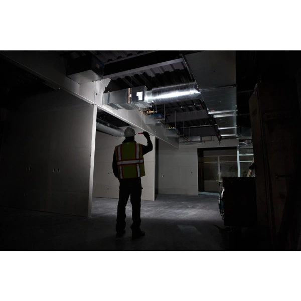 Latarka 445 lm Milwaukee 4933479763