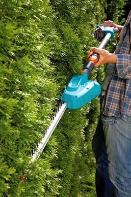 Nożyce do żywopłotu na wysięgniku Gardena THS Li-18/42 (08881-20)