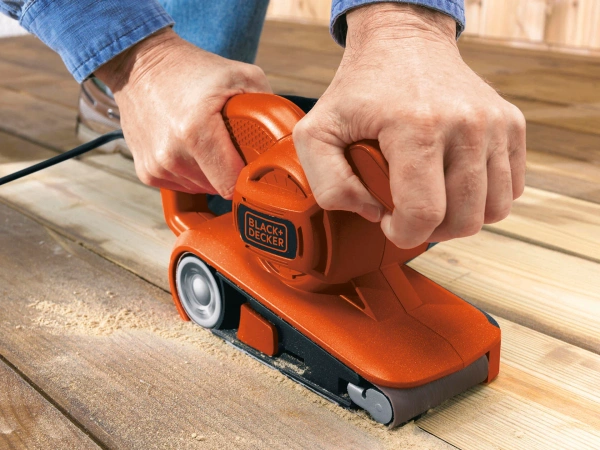 Szlifierka taśmowa Black Decker KA86-QS