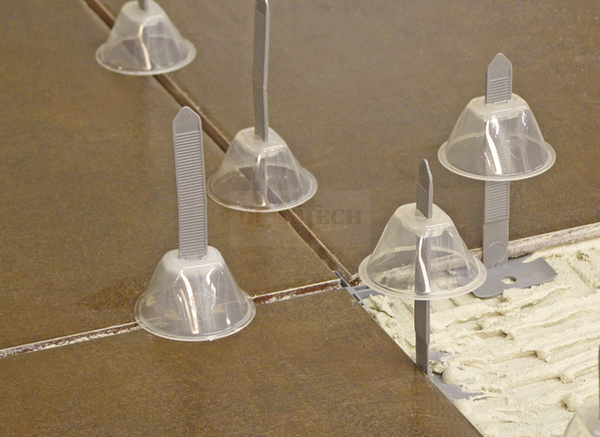 Pasek dociskowy do poziomowania (100 szt.) Rubi