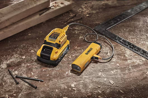 Akumulatorowa latarka LED DeWALT DCL183-XJ