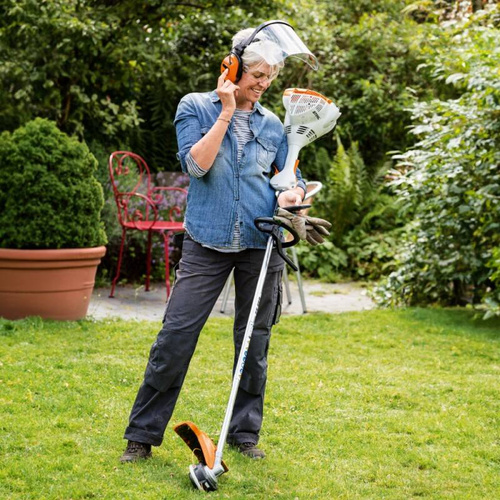 Kosa spalinowa Stihl FS 55 R z głowica żyłkowa AC 25-2