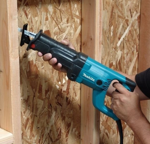 Piła posuwna Makita JR3050