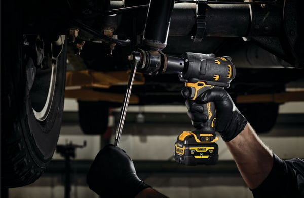 Klucz udarowy Dewalt DCF901P1G