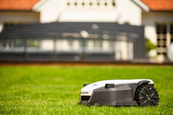 Robot koszący Cedrus C-MOW-L20+