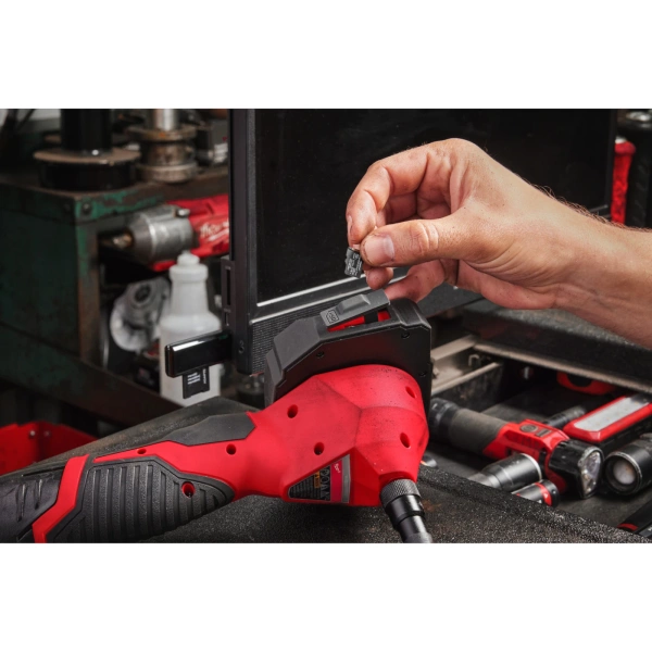 Kamera inspekcyjna Milwaukee M12 ATB-0C