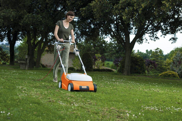 Wertykulator elektryczny Stihl RLE 540