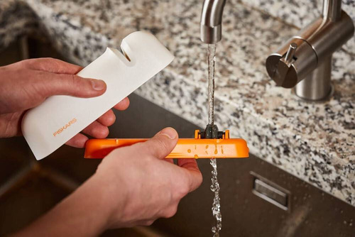 Ostrzałka Roll-Sharp Fiskars 1014214