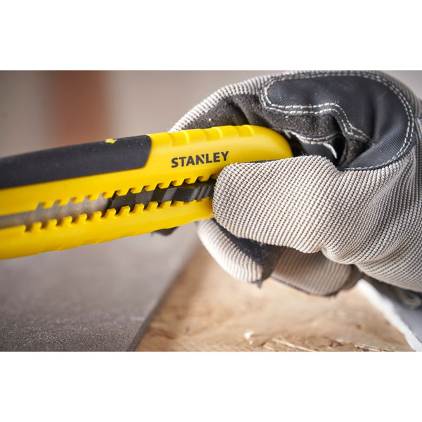 Nóż introligatorski 18 mm Stanley STHT10489-0