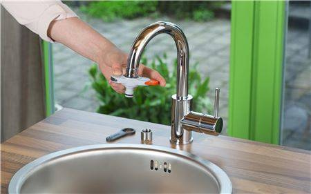 Przyłącze kranowe do kranów wewnętrznych OGS GARDENA 18210-20 