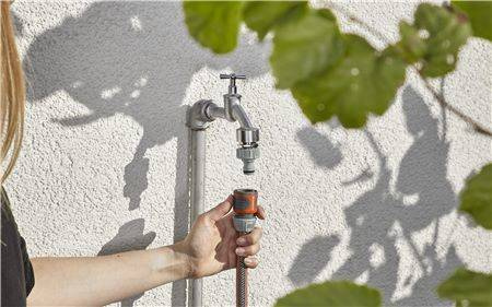 Przyłącze kranowe Premium 21 mm (G 1/2")  OGS GARDENA 18240-20