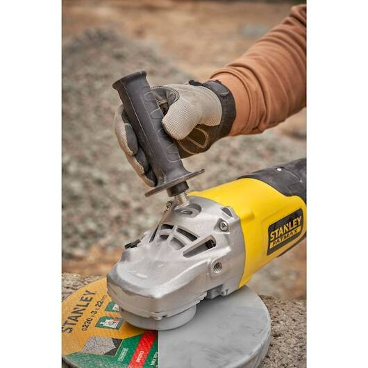 Szlifierka kątowa Stanley Fatmax FMEG232-QS
