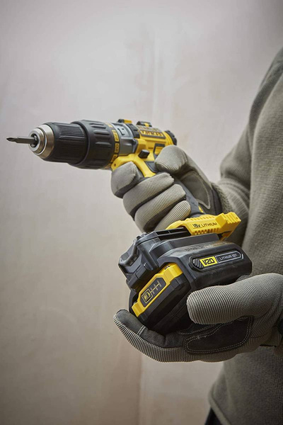 Adapter do akumulatorów SFMCB100-XJ Stanley Fatmax