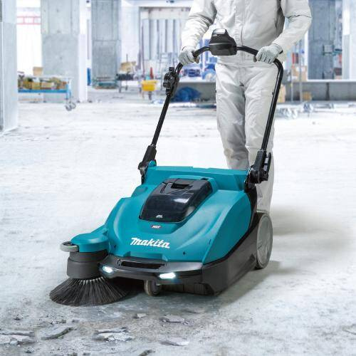 Zamiatarka Makita VS001G z zestawem zasilającym