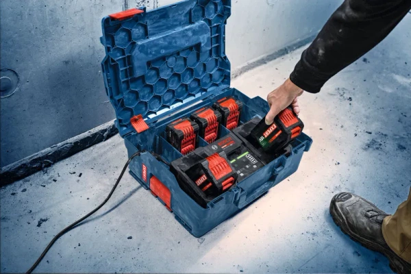 Ładowarka Bosch EXPERT EXAL18V2-320