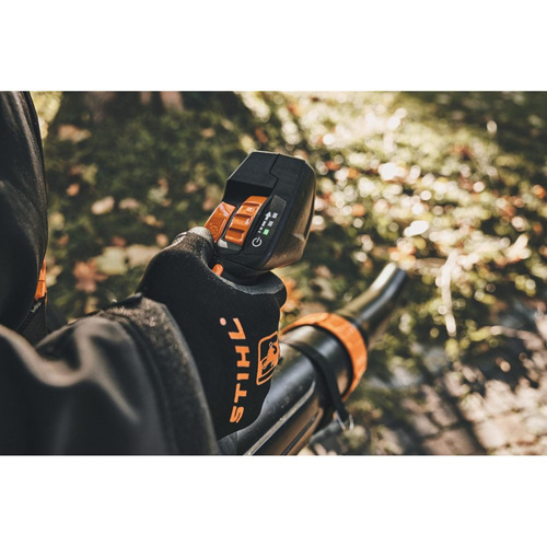 Dmuchawa akumulatorowa Stihl BGA 300 BA030115914