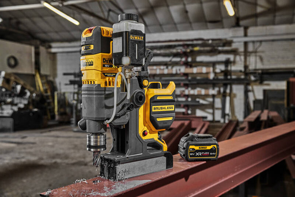Wiertarka magnetyczna DeWALT DCD1623X2G