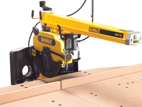 Pilarka ramieniowa Dewalt DW721KN