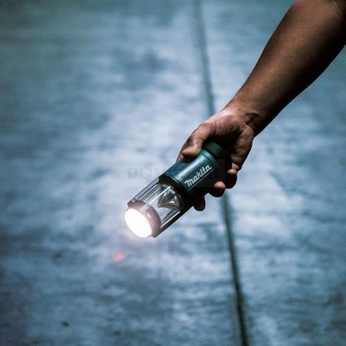 Makita Latarka akumulatorowa ML102 (Solo)