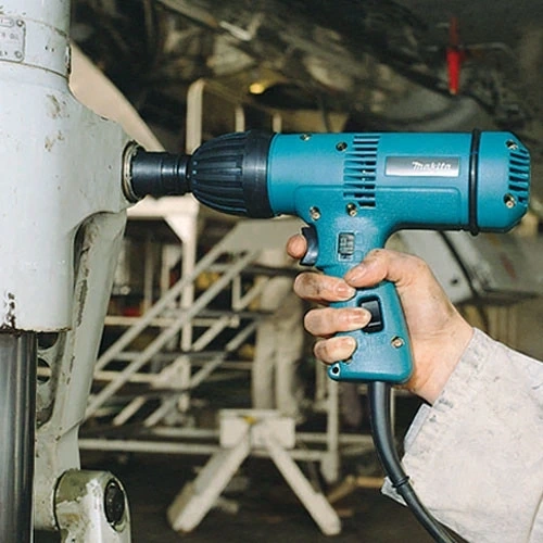 Klucz udarowy Makita 6904VH