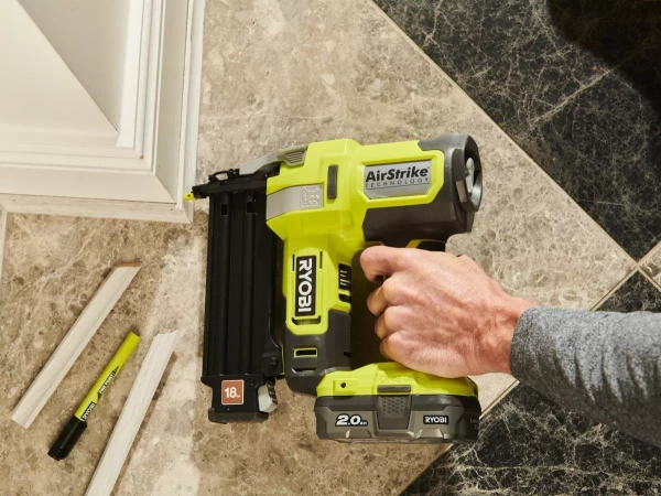 Sztyfciarka Ryobi R18GN18-120S