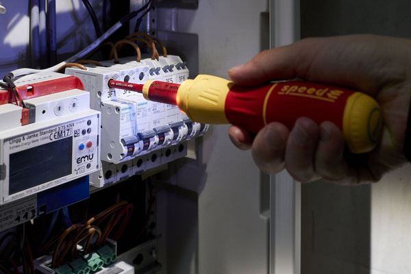 Wkrętak elektryczny SpeedE II WIHA 44318