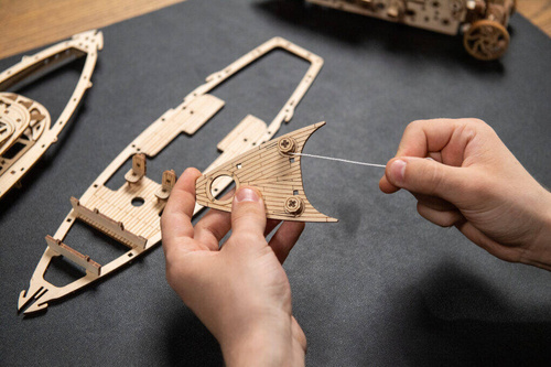 Żaglówka Serenity's Dream UGEARS 70224