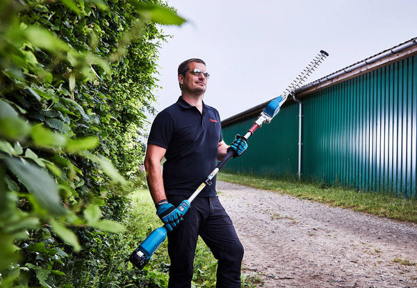 Nożyce do żywopłotu na wysięgniku Makita DUN500WZ