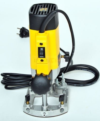 DeWalt DW615 frezarka górnowrzecionowa