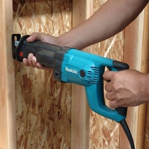 Piła szablasta Makita JR3050T
