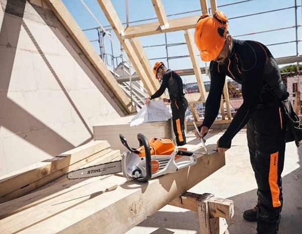 Pilarka łańcuchowa akumulatorowa Stihl MSA 200.0 C-B ,30cm/12",71PM3