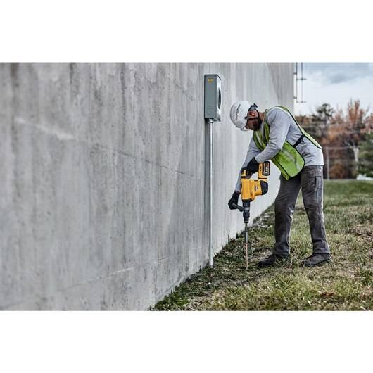 Młot udarowy Dewalt DCH832X2