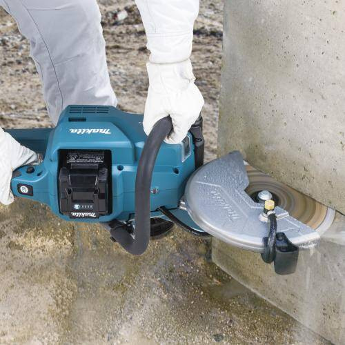 Przecinarka do betonu Makita CE004GZ