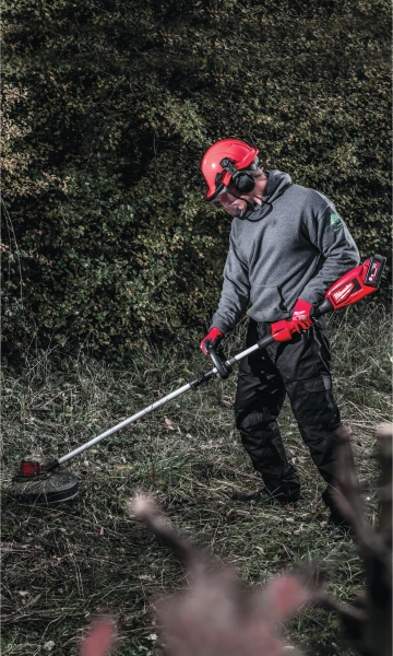 Podkaszarka akumulatorowa Milwaukee M18 BLLT-0