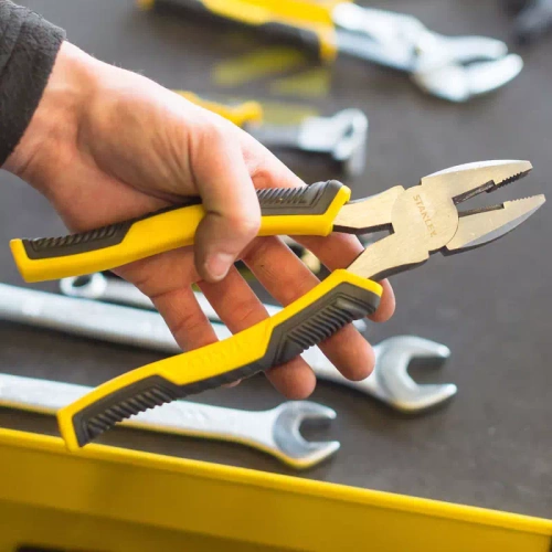 Szczypce uniwersalne 150 mm Stanley STHT0-74456