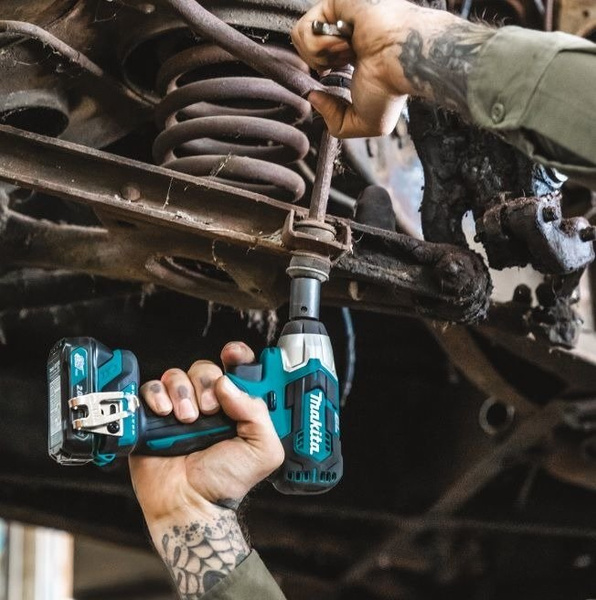 Klucz udarowy Makita TW161DZ