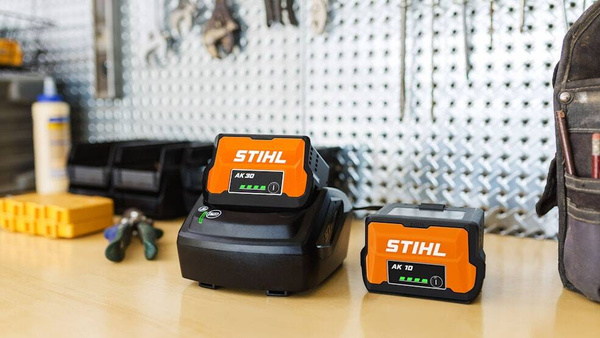 Akumulator Stihl AK 10 45204006530