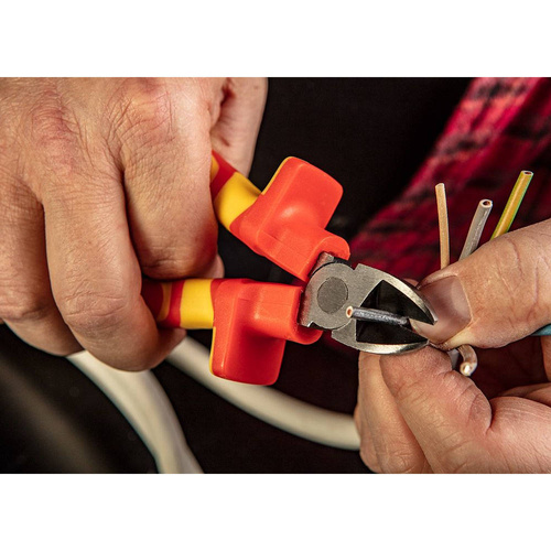 Szczypce boczne NEO Tools 160mm 1000V 01-226