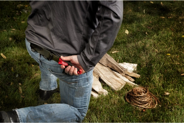 Nóż z ostrzem stałym Milwaukee Hardline 4932464830