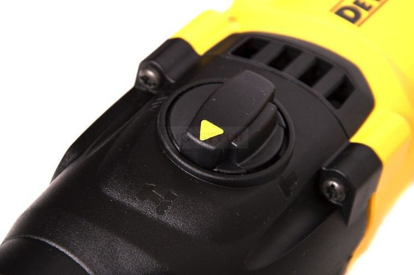 Młotowiertarka DeWalt D25033K