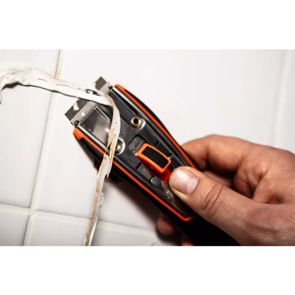 Skrobak z zestawem 5 szt. ostrzy NEO Tools 63-019