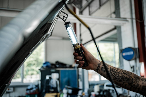 Lampa warsztatowa Brennenstuhl 1175580