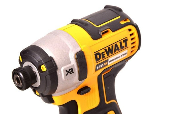 Zakrętarka Dewalt DCF887P2